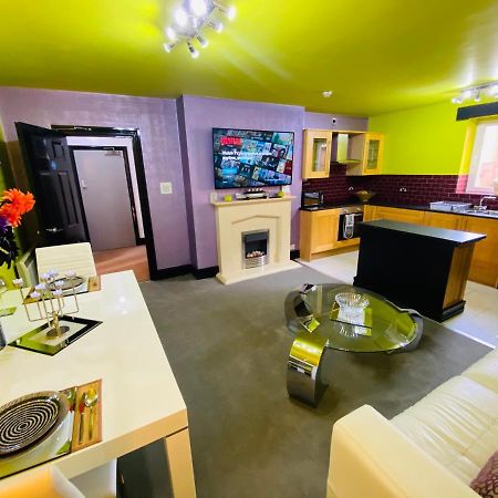 Phoenix Apartments Гуул Екстериор снимка